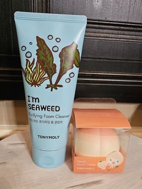 Tonymoly Bundle - I'm Seaweed Cleanser and Peach Shaped Hand Cream, New
